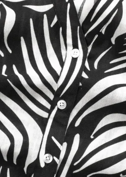 Kurzarmbluse in Leinenoptik