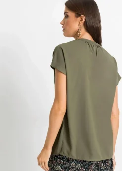 Kurzarmbluse mit verdeckter Knopfleiste