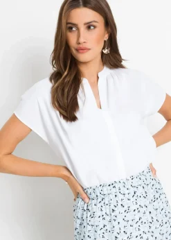 Kurzarmbluse mit verdeckter Knopfleiste