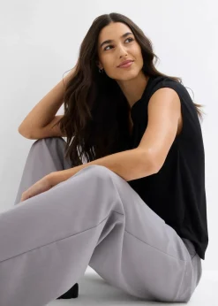 Kurzarmshirt mit Henley-Ausschnitt aus Viskosemix