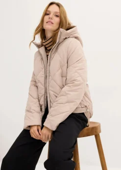Kurze Steppjacke mit Futter in Kontrastfarbe