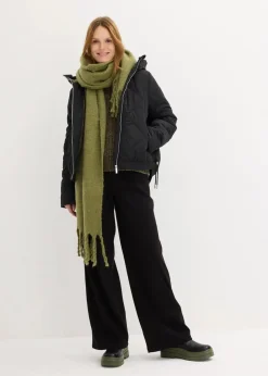 Kurze Steppjacke mit Futter in Kontrastfarbe