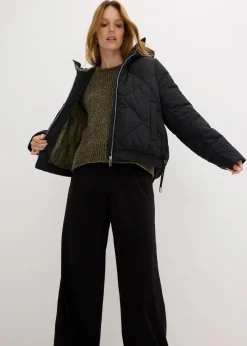 Kurze Steppjacke mit Futter in Kontrastfarbe