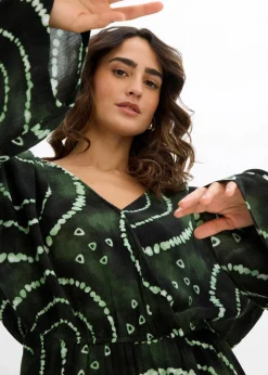 Kurzer Jumpsuit aus fließender Viskose