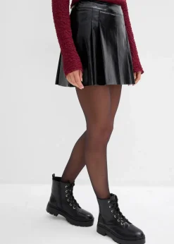 Kurzer Lederimitat-Rock mit Kellerfalten