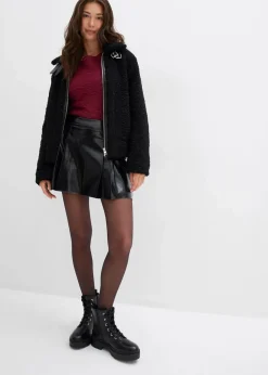 Kurzer Lederimitat-Rock mit Kellerfalten