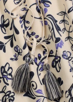 Kurzes Boho-Kleid im Leinen-Look