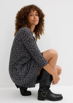 Kurzes Shirtkleid in Strickoptik