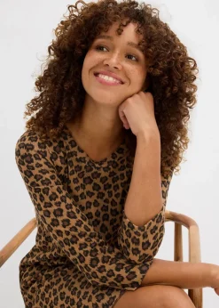 Kurzes Shirtkleid in Strickoptik