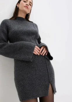 Kurzes Strickkleid mit Wollanteil