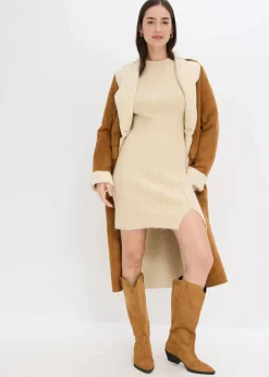 Kurzes Strickkleid mit Wollanteil