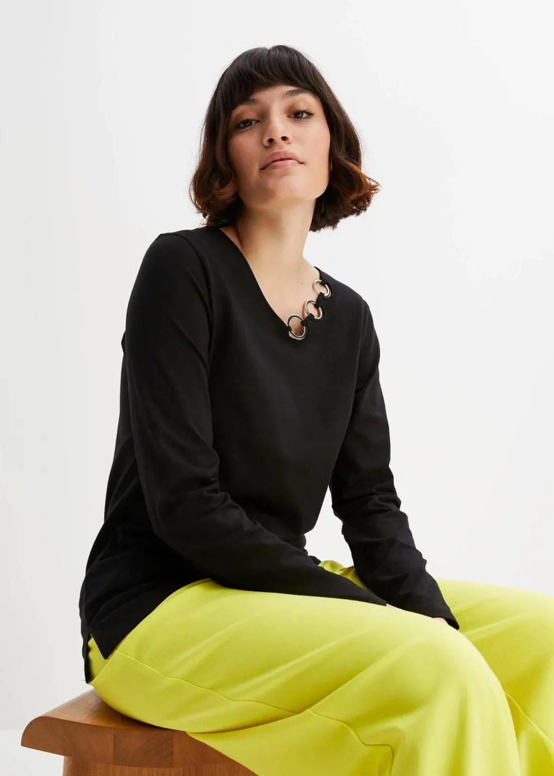 Langarmshirt mit Ösen