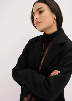 Langer Mantel in Wolloptik