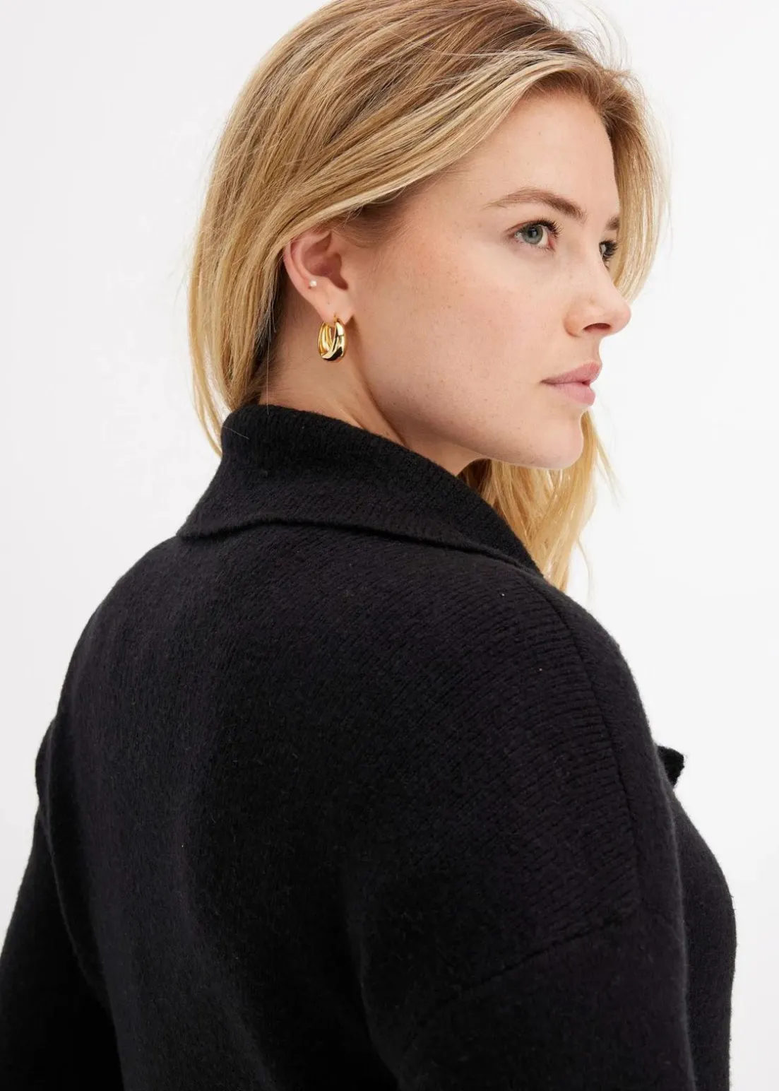 Langer Strickmantel im Loose Fit