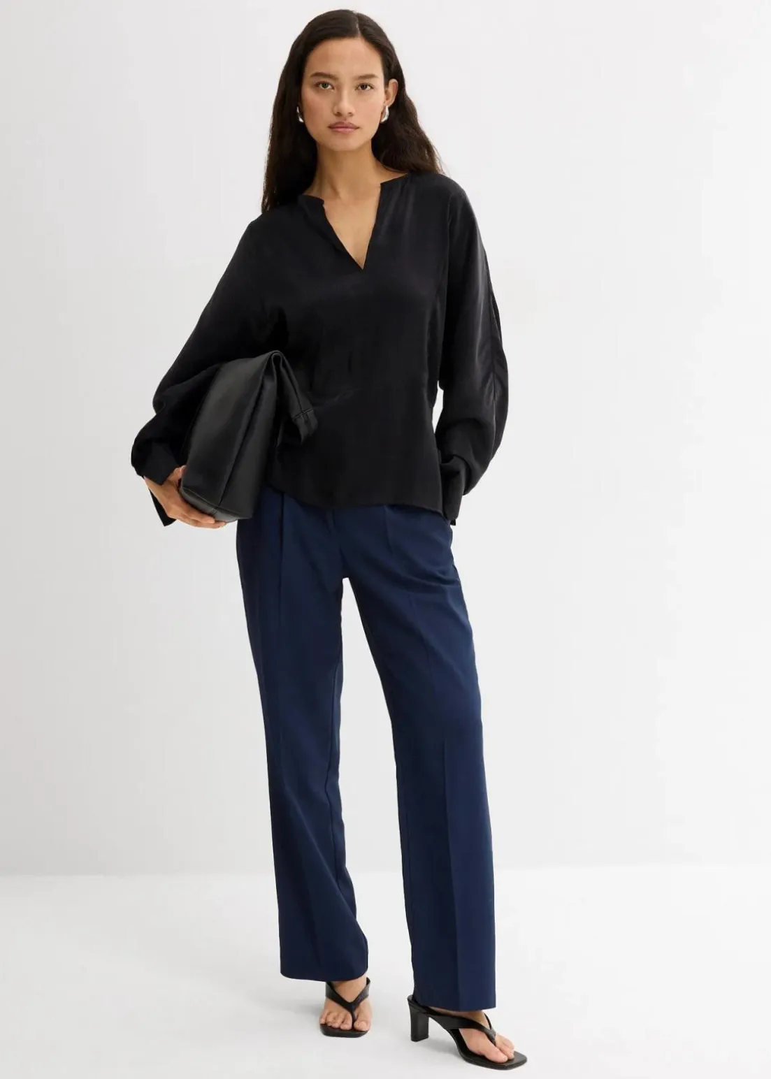 Leicht glänzendes Blusenshirt aus Viskose-Mix