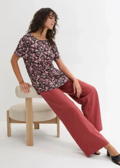 Locker geschnittenes Shirt aus Flammgarn mit abgerundetem Saum aus Bio-Baumwolle