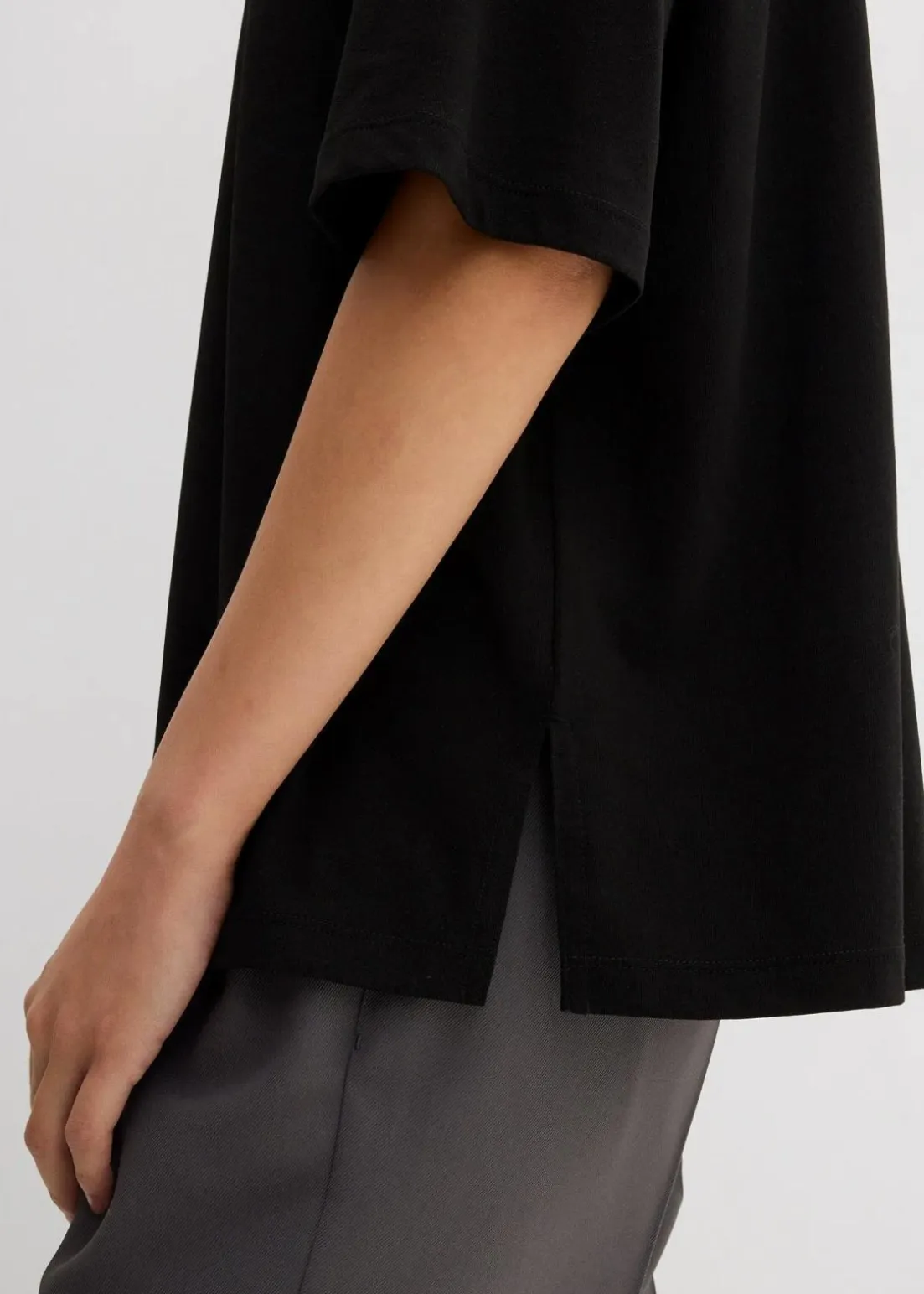 Lockeres T-Shirt aus Baumwoll-Mix