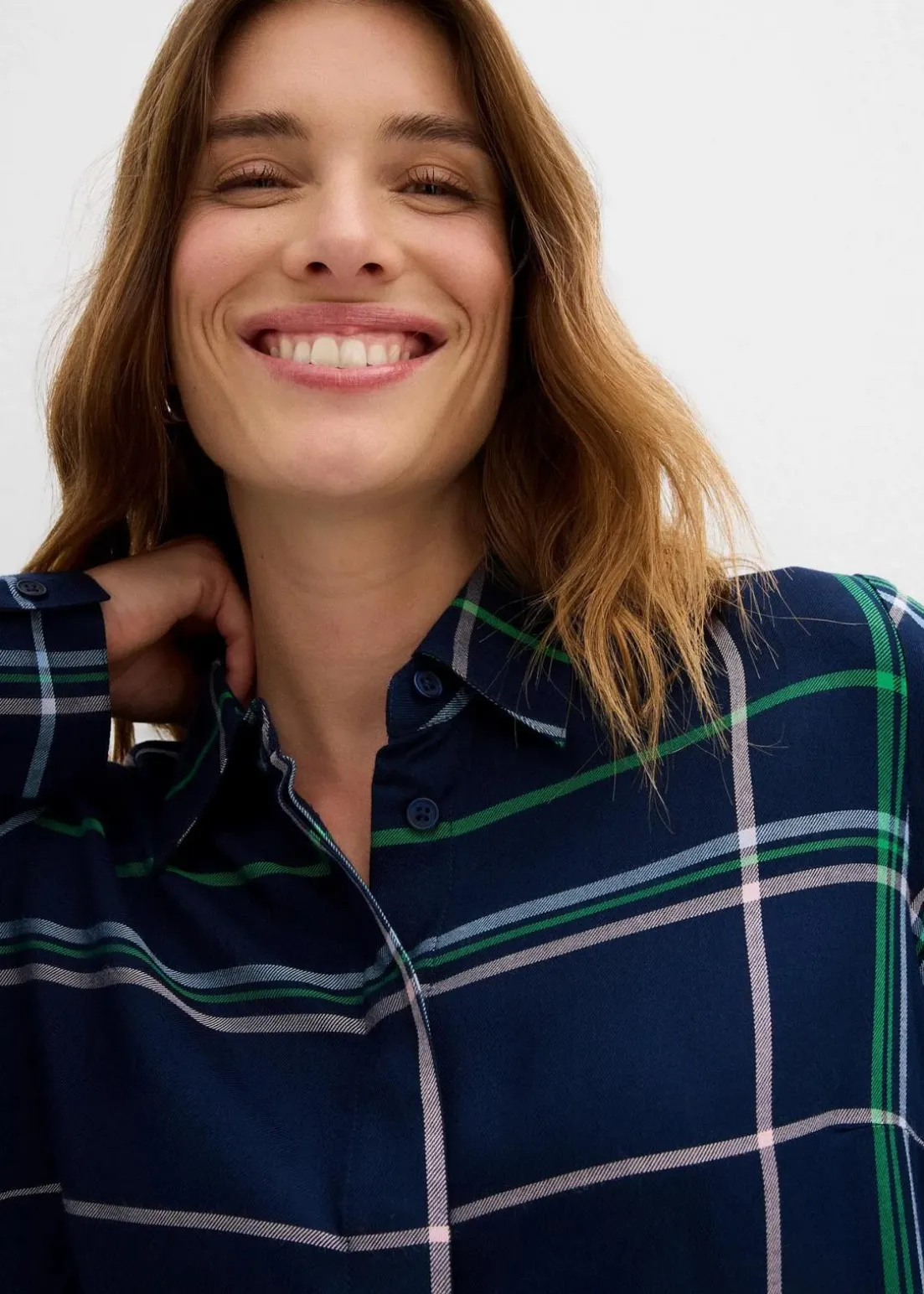 Longbluse aus fließender Viskose