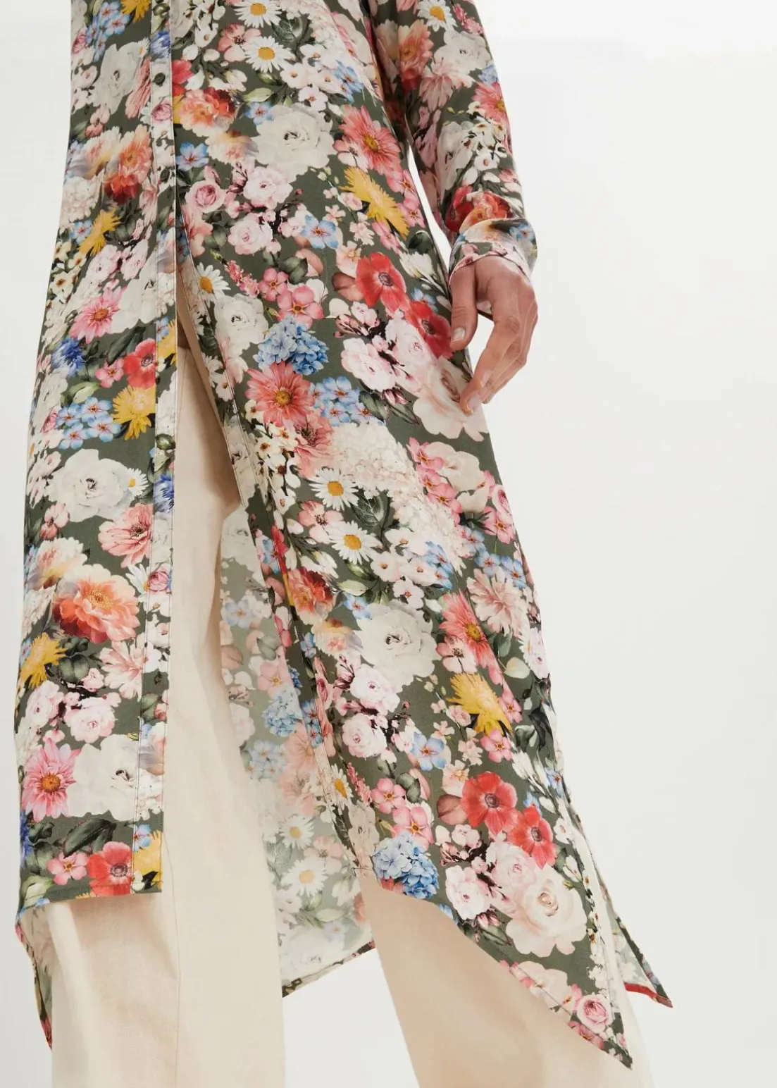 Longbluse aus fließender Viskose