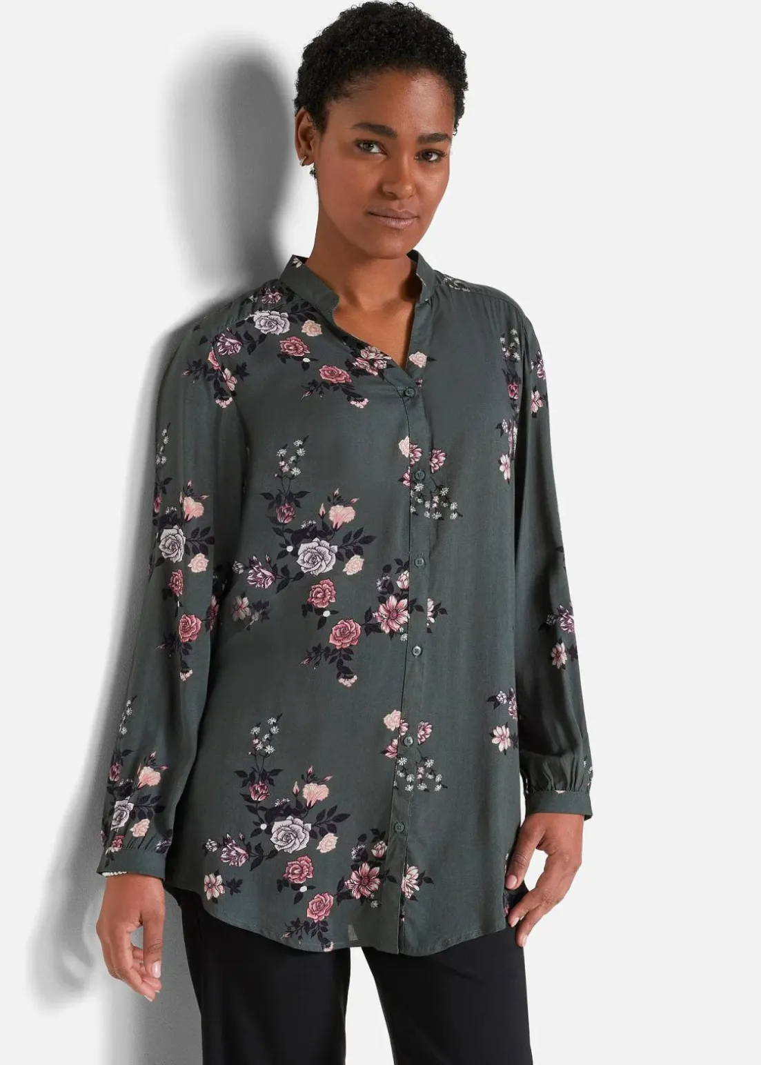 Longbluse aus fließender Viskose