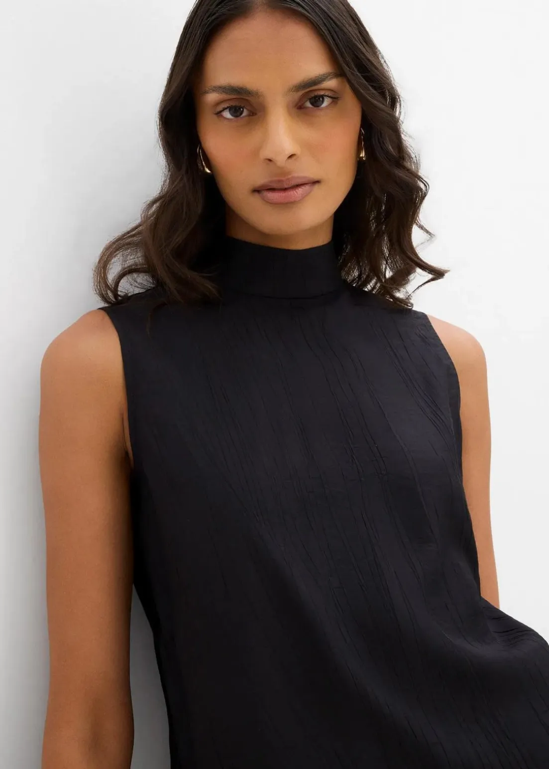 Long-Top aus strukturiertem Viskose-Mix