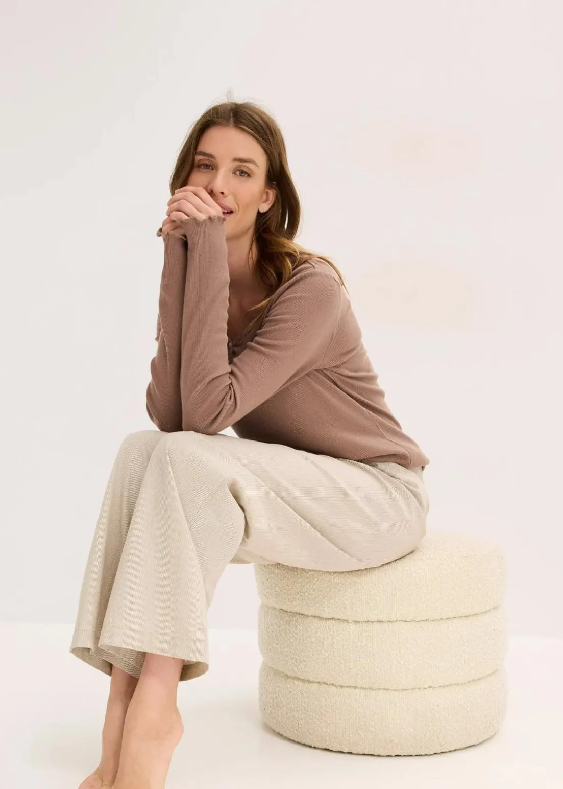 Loungewear Rippshirt mit gewebter Hose