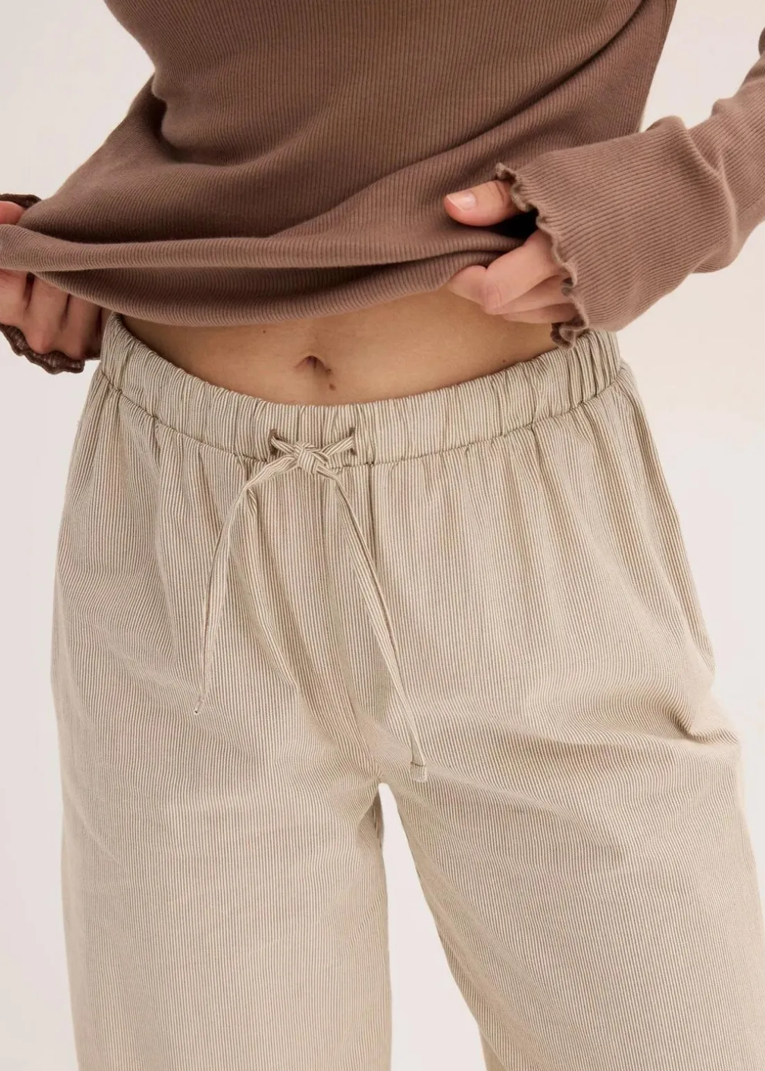 Loungewear Rippshirt mit gewebter Hose