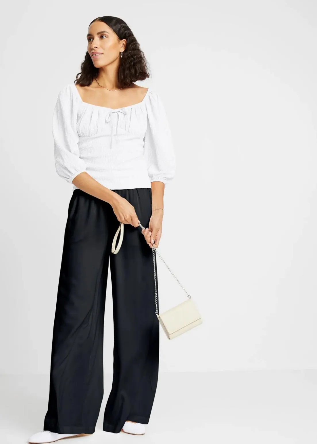 Marlenehose aus leicht glänzender Viskose