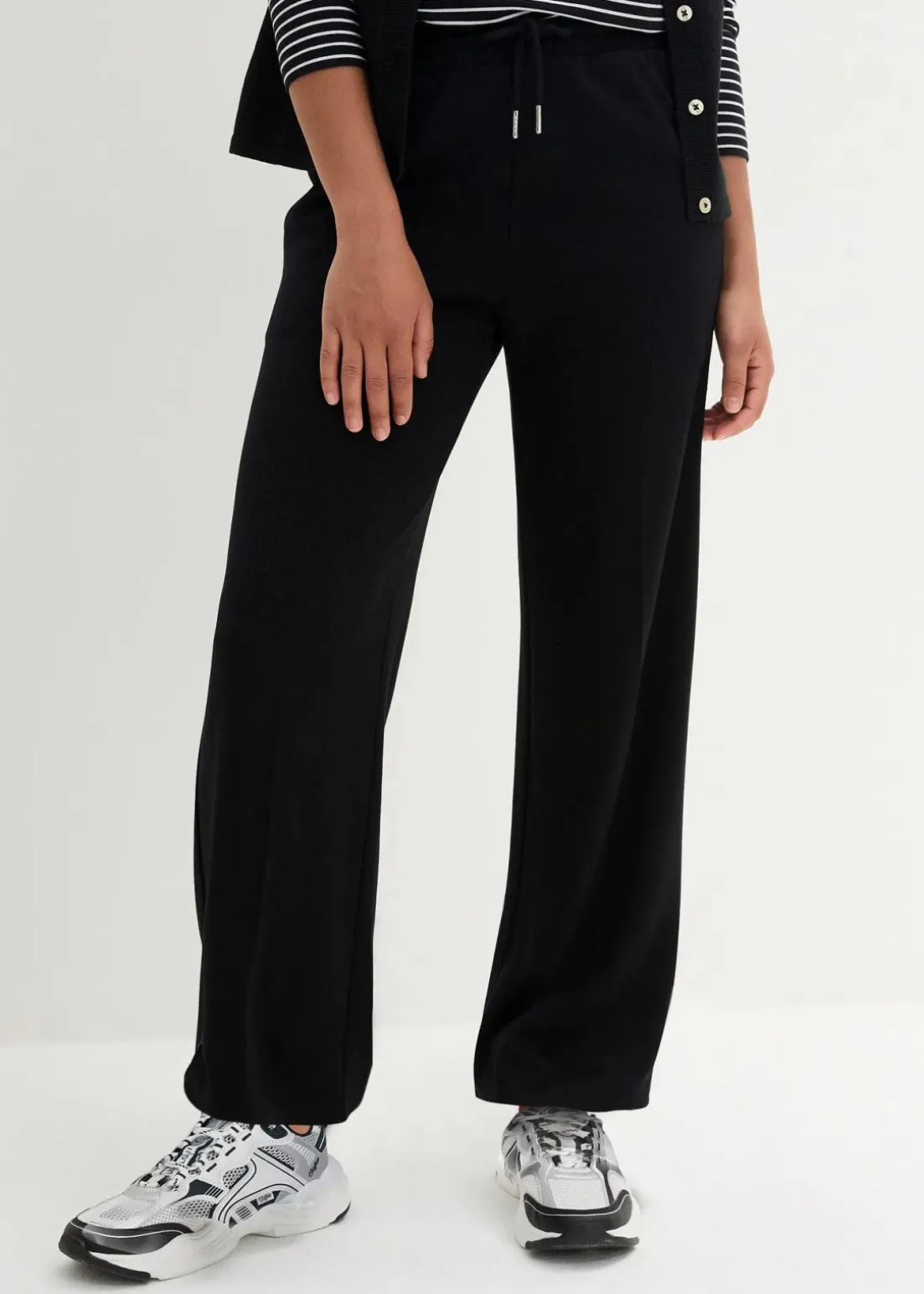 Marlenehose aus Viskose-Mix