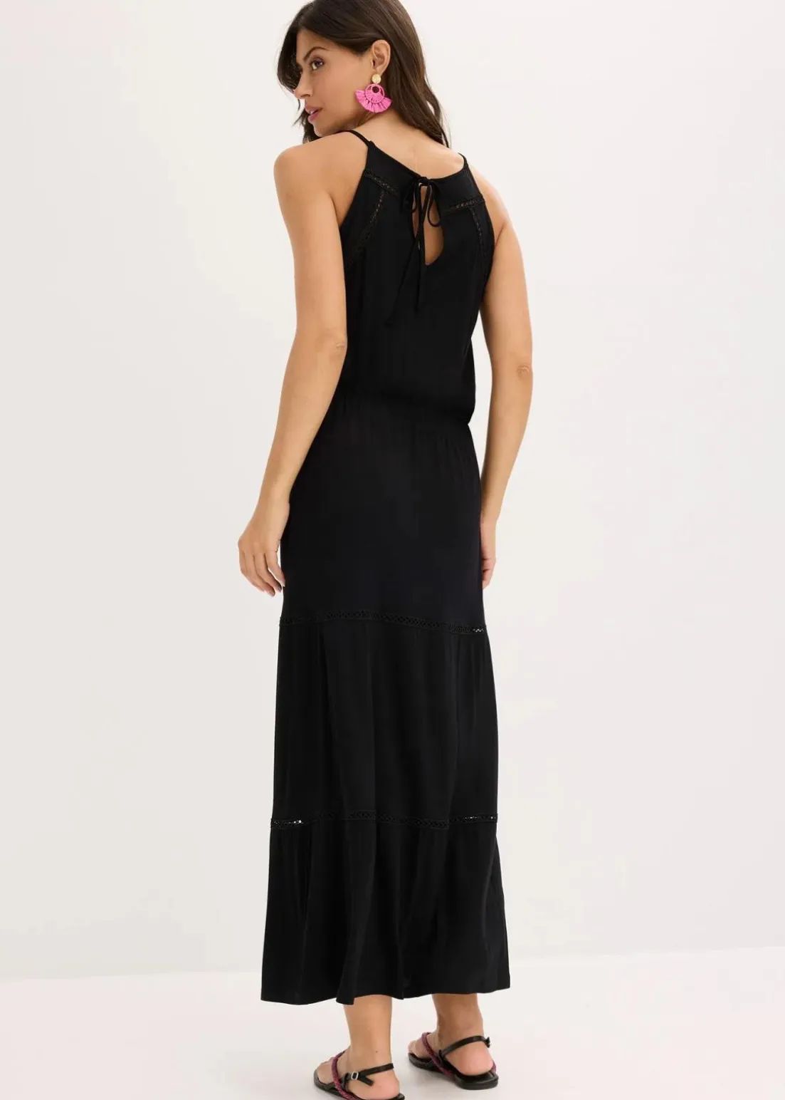 Maxikleid mit Crochet-Einsätzen