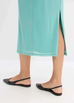 Maxikleid mit tiefem Ausschnitt