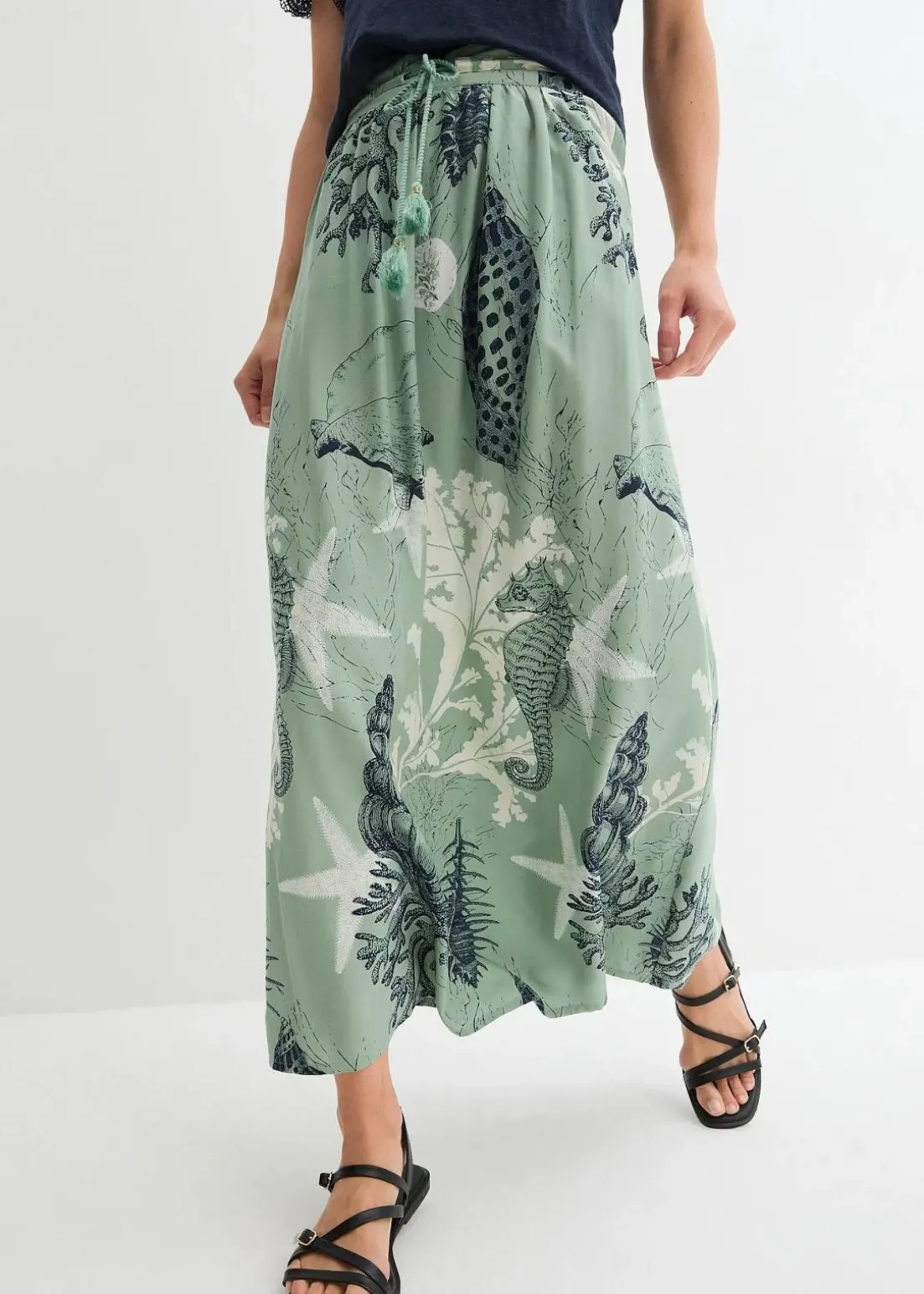 Maxirock aus fließender Viskose