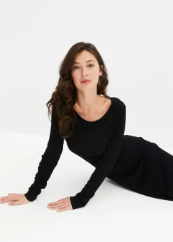 Maxi-Strickkleid aus Viskose-Mix