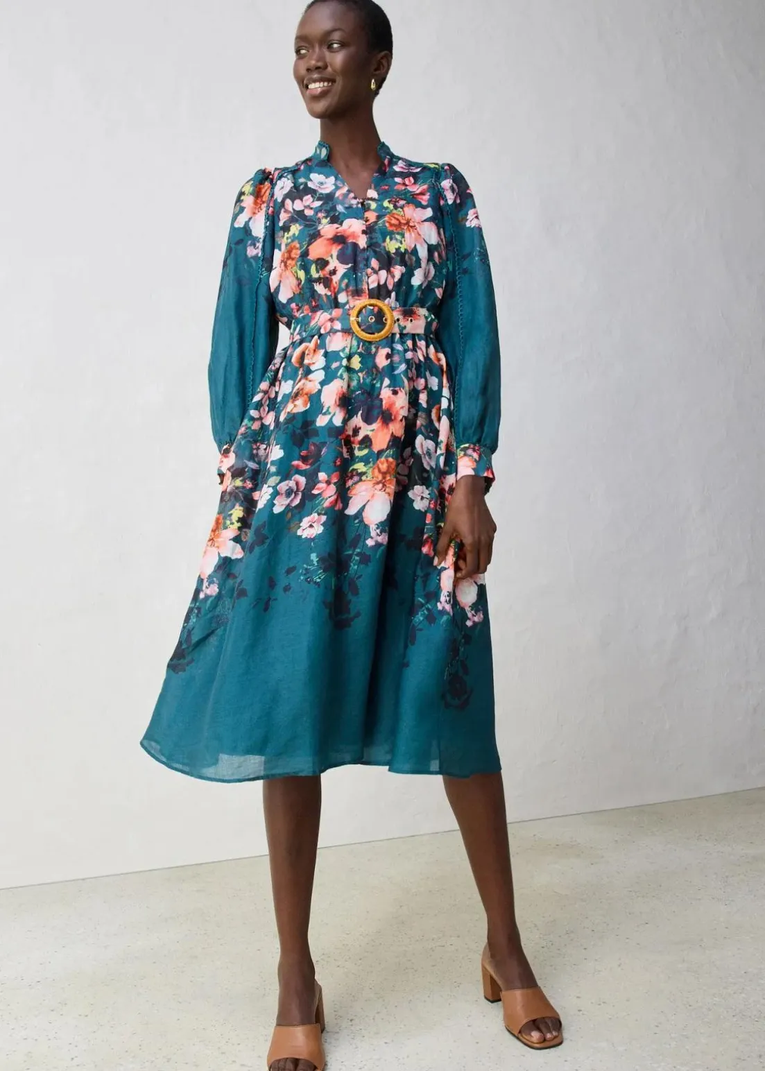 Midikleid aus Ramie (2 tlg.Set mit Gürtel)