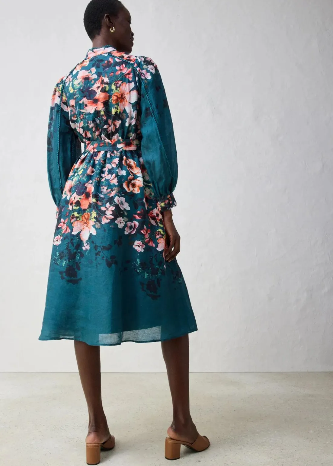 Midikleid aus Ramie (2 tlg.Set mit Gürtel)