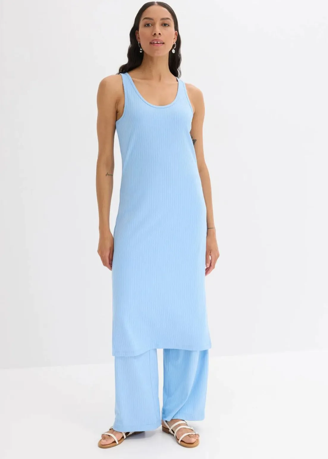 Midikleid aus weicher Rippe