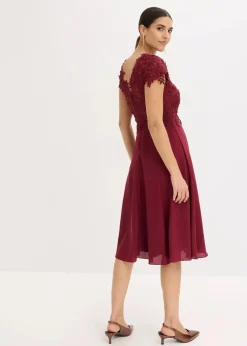 Midikleid aus zartem Tüll mit Spitze