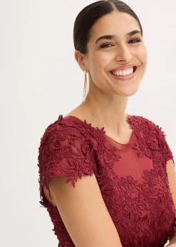 Midikleid aus zartem Tüll mit Spitze