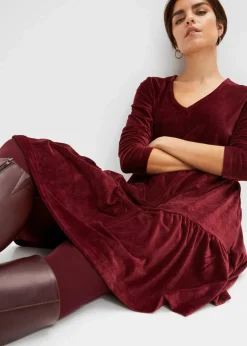 Minikleid aus elastischen Samt