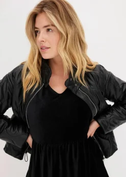 Minikleid aus elastischen Samt