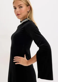 Minikleid aus fließendem Samt