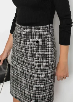 Minikleid aus fließendem Viskose-Mix