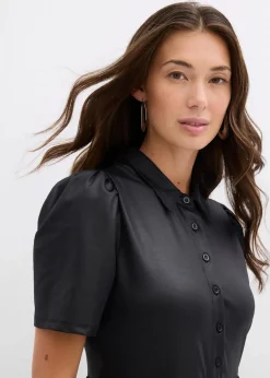 Minikleid aus glänzendem Material