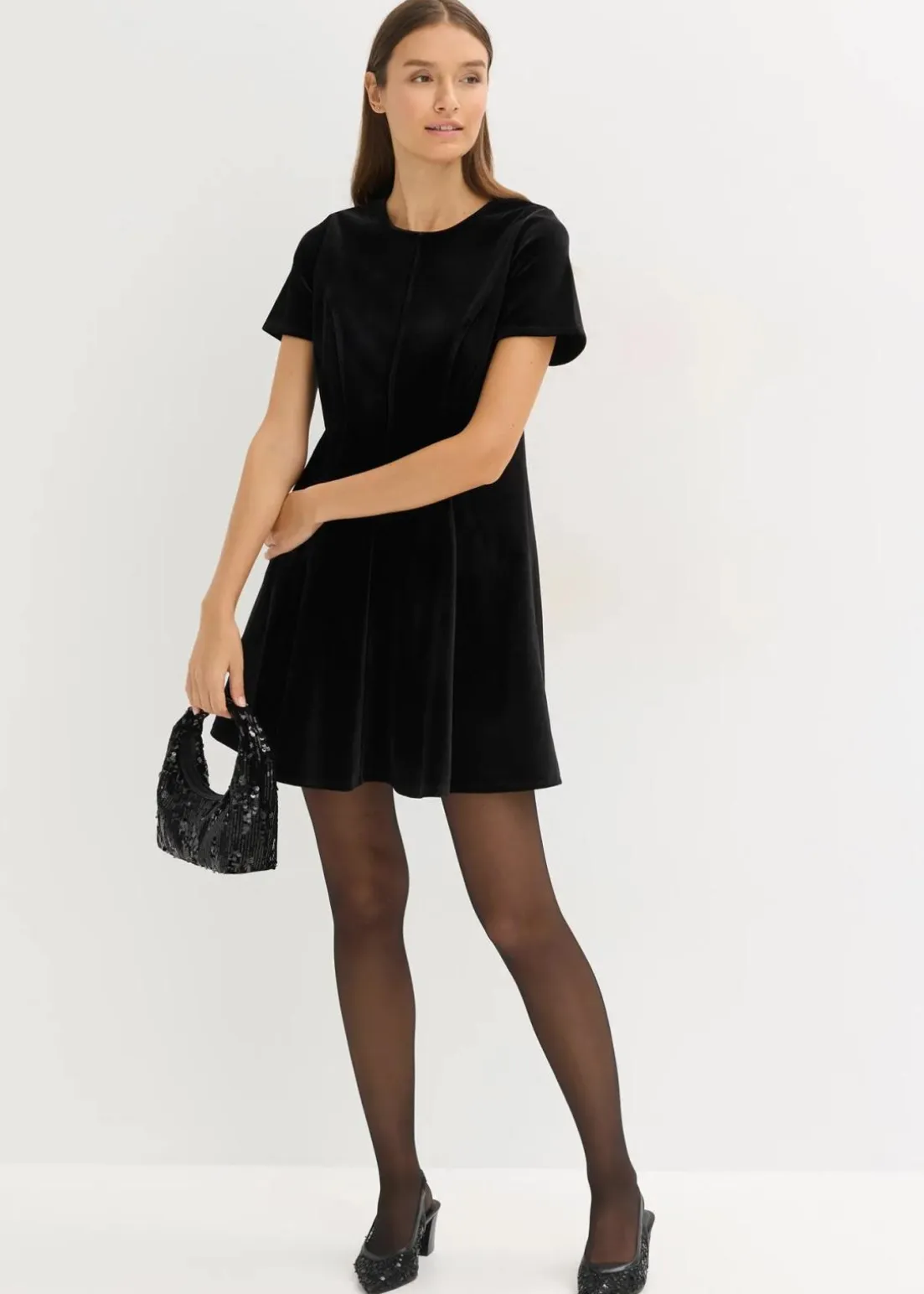 Minikleid aus softem Samt