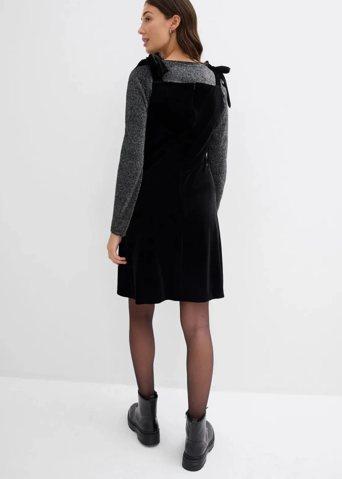 Minikleid aus softem Samt