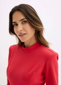 Minikleid in A-Linie und Trompetenärmeln