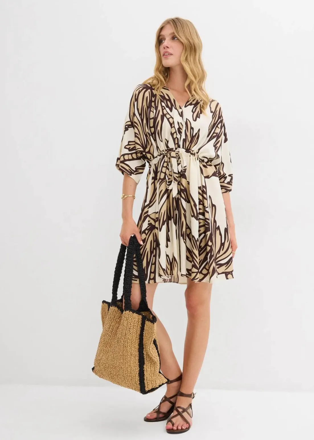 Minikleid mit Kimono-Ärmeln aus fließender Viskose