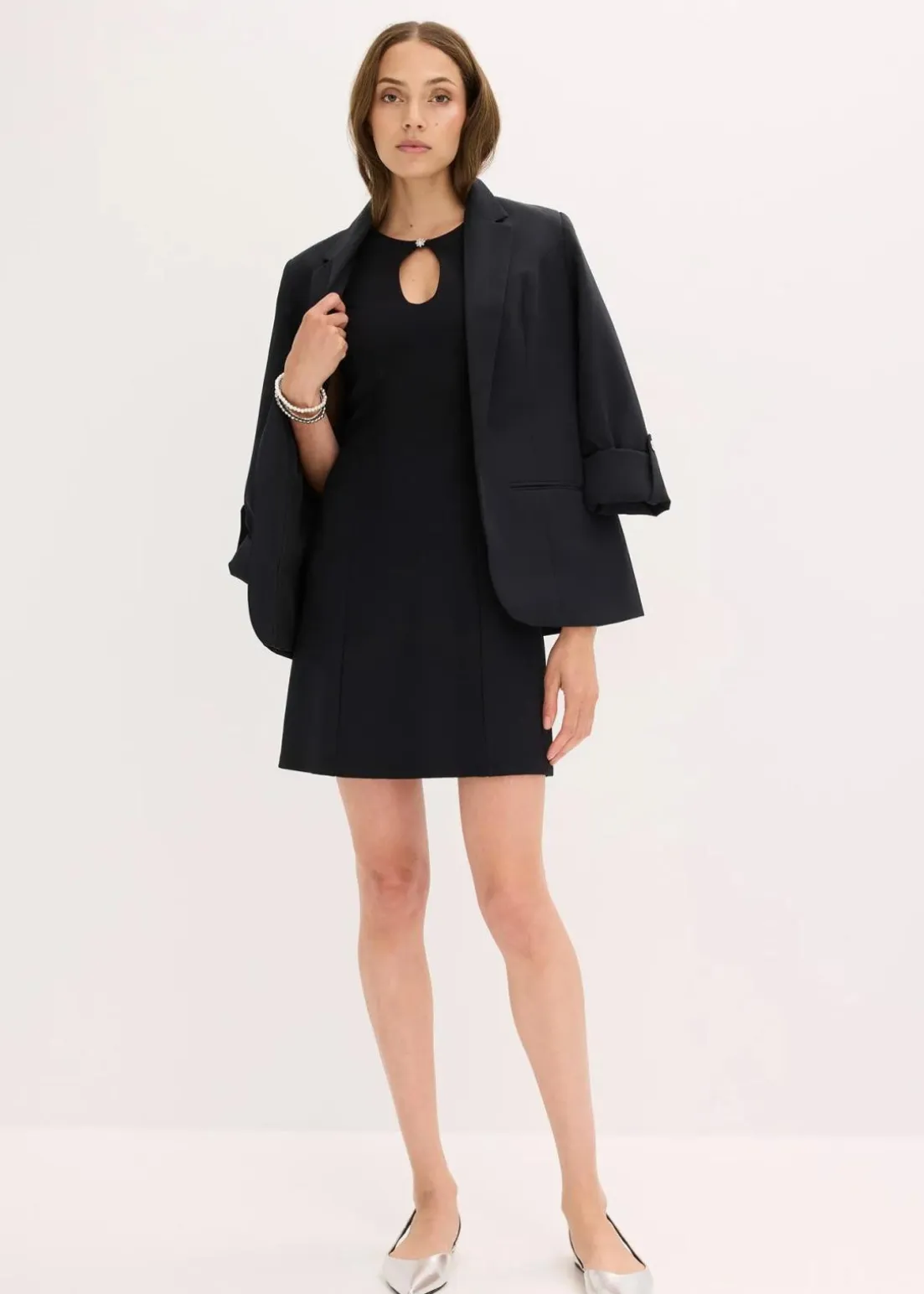 Minikleid mit Schmuck-Knopf