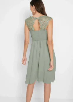 Minikleid mit Spitze