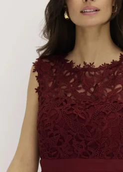 Minikleid mit Spitze